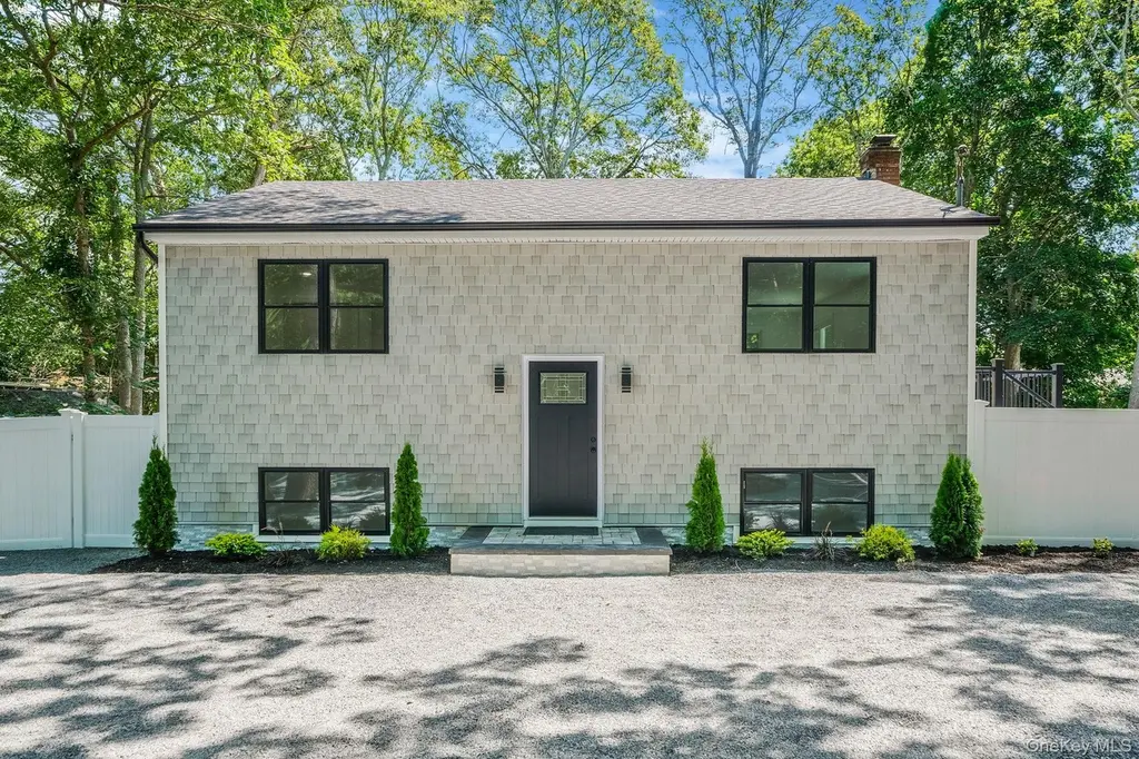 38 Columbia Ave