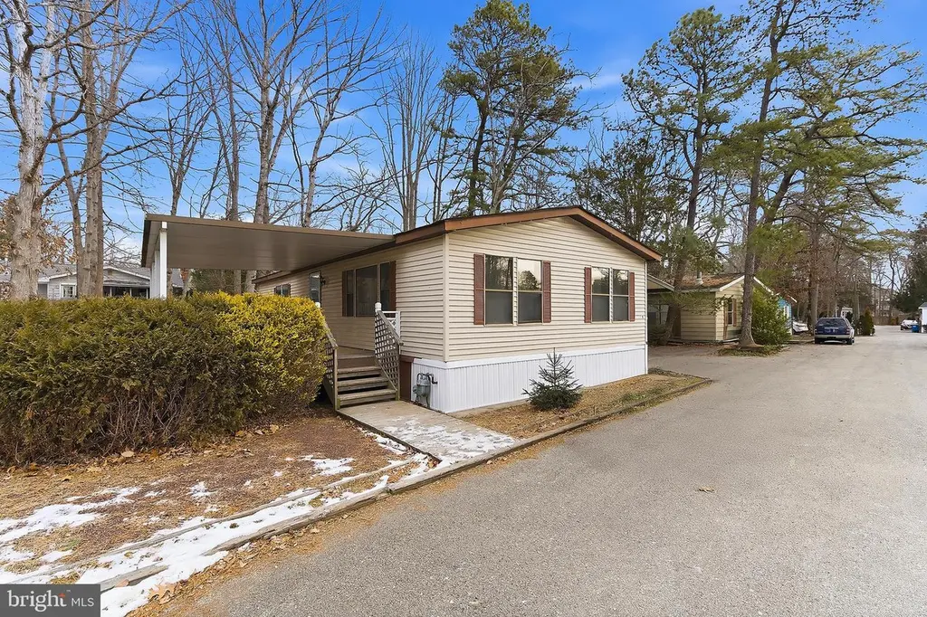 6 Loblolly Ln