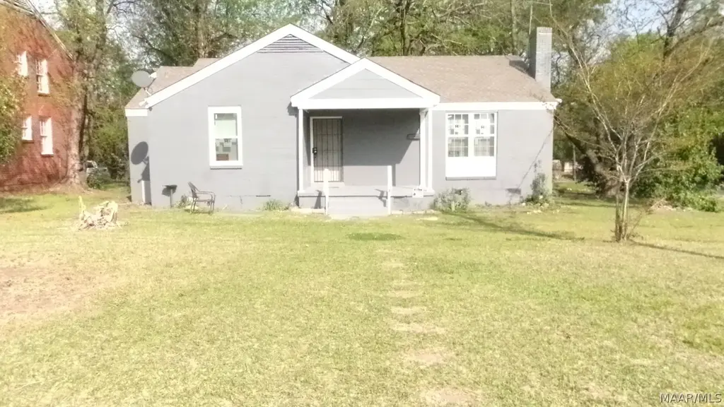 3399 Southmont Dr
