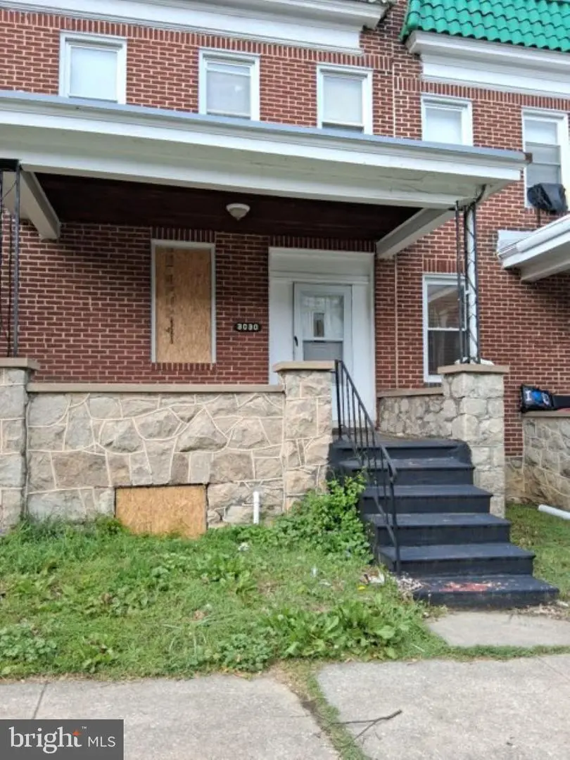 3030 Poplar Ter