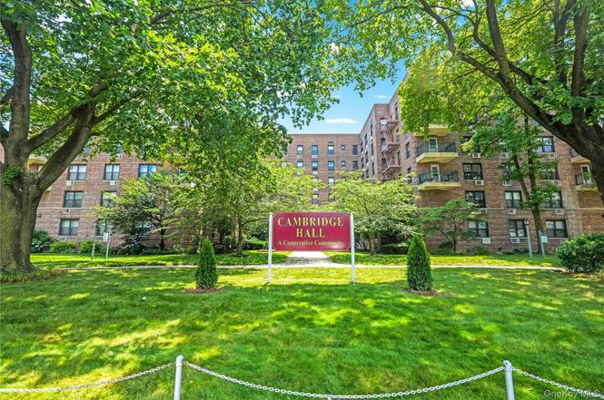 224-24 Union Tpke Unit 2B
