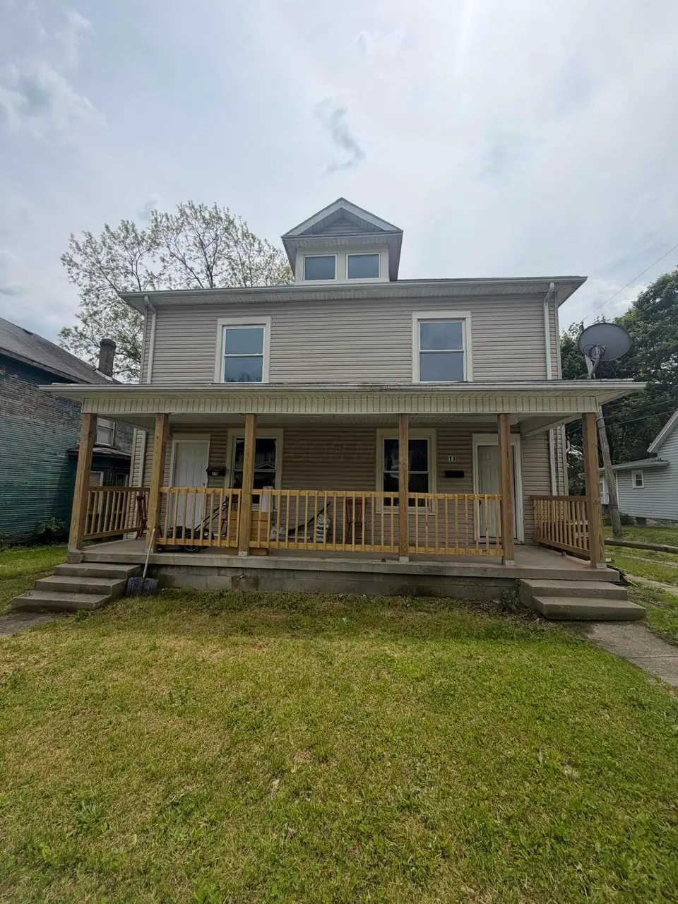 117- 119 E Cecil St
