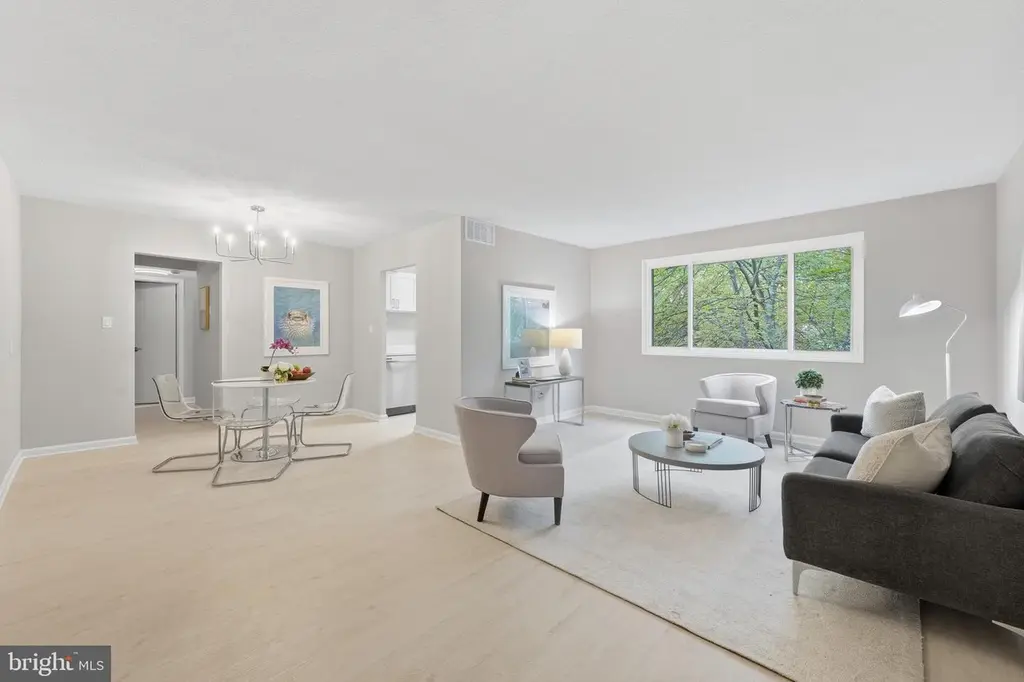 3829 Hamilton St Unit E-304