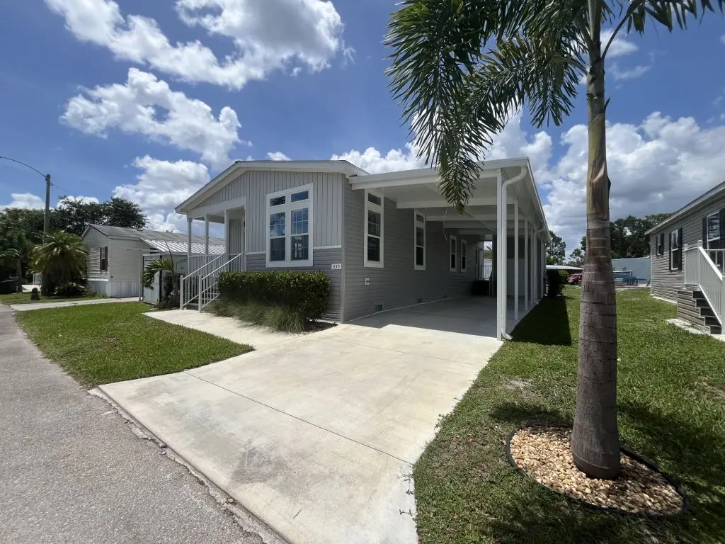 535 Zebra Dr #535