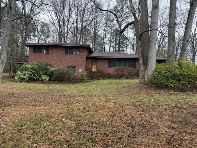 6896 Florence Dr