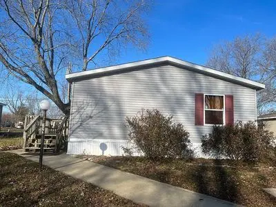 291 Du Page St