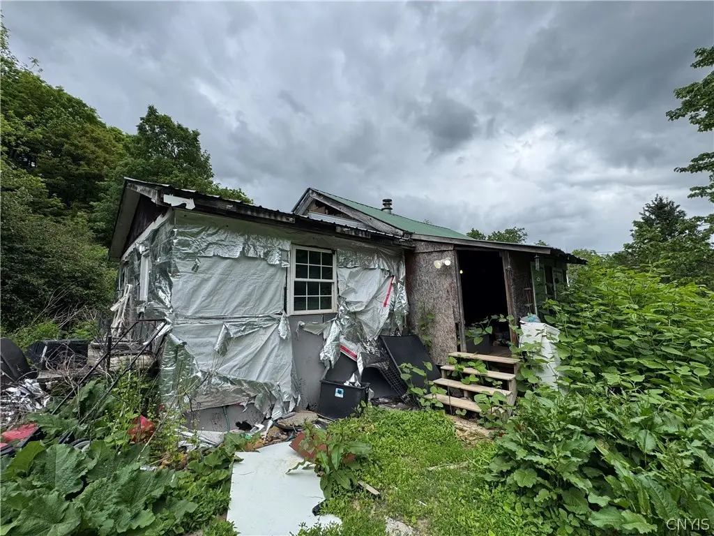 669 Stone Store Rd