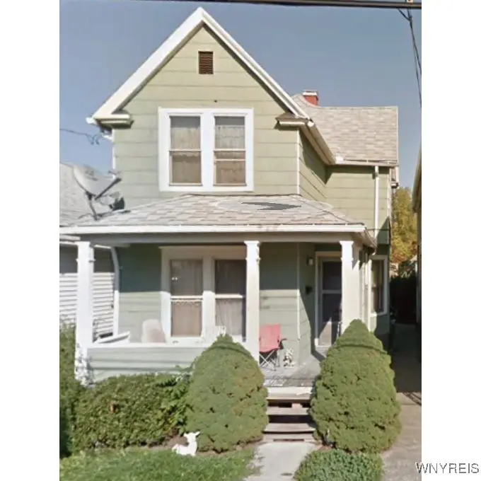 81 Thompson St