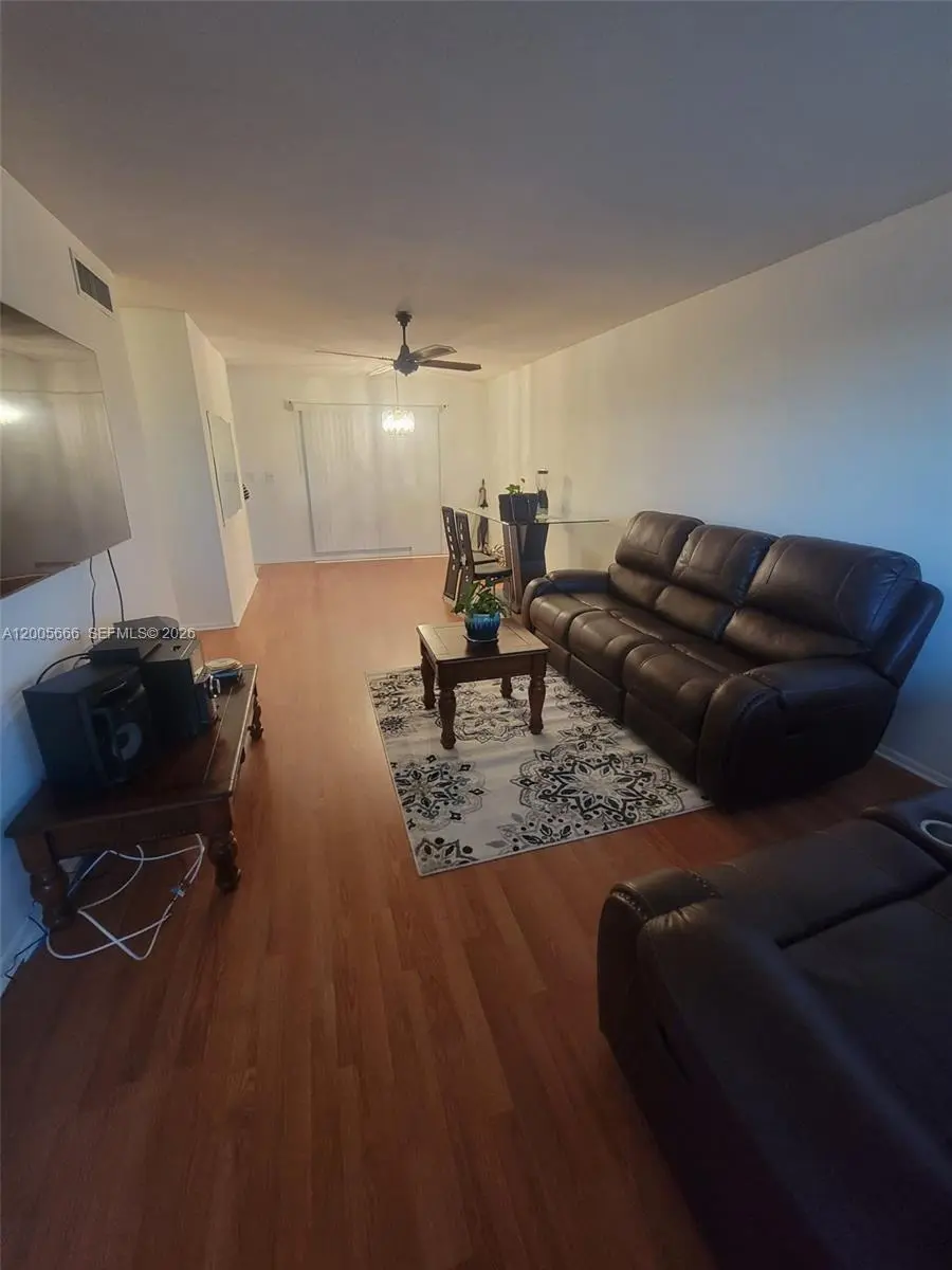 1490 NW 43rd Ave #308