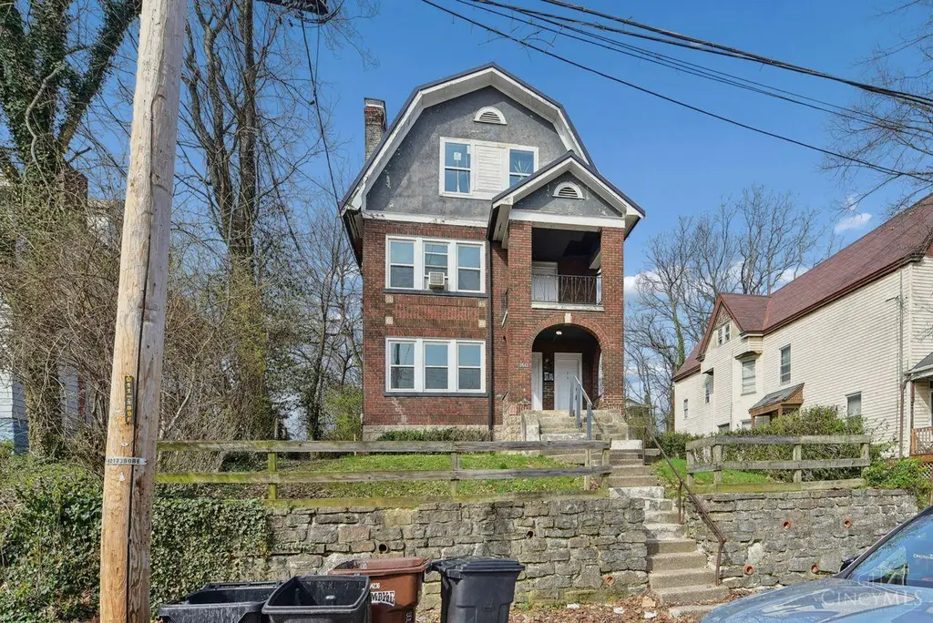 3543 Wilson Ave