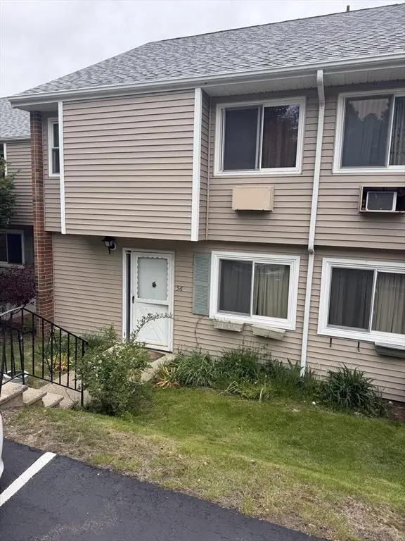 56 Glen Devin St #56