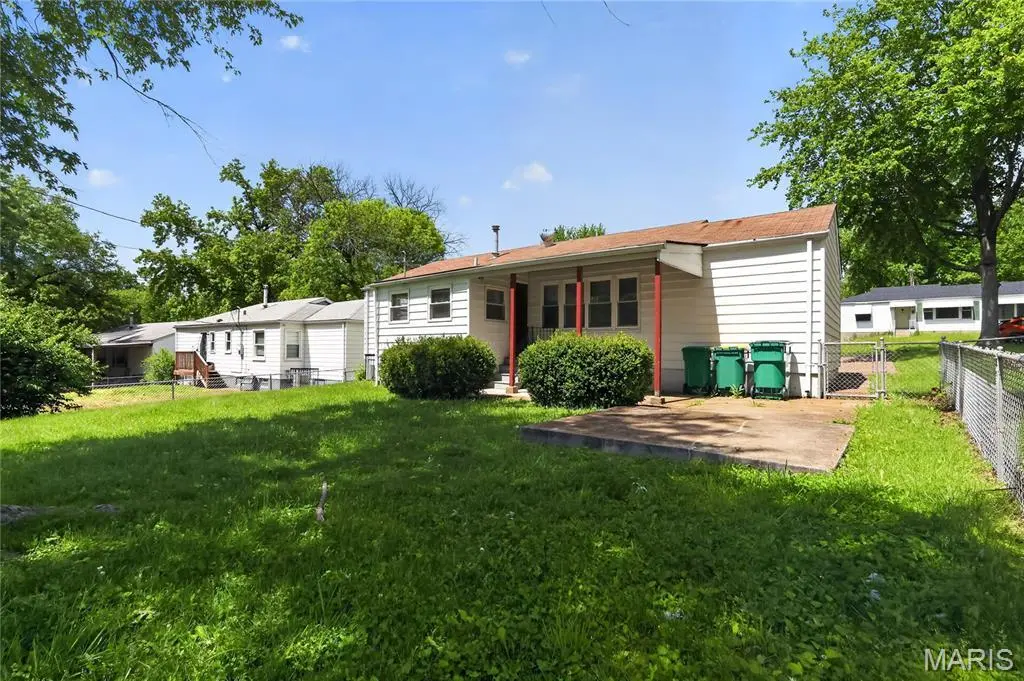 1132 Darr Dr