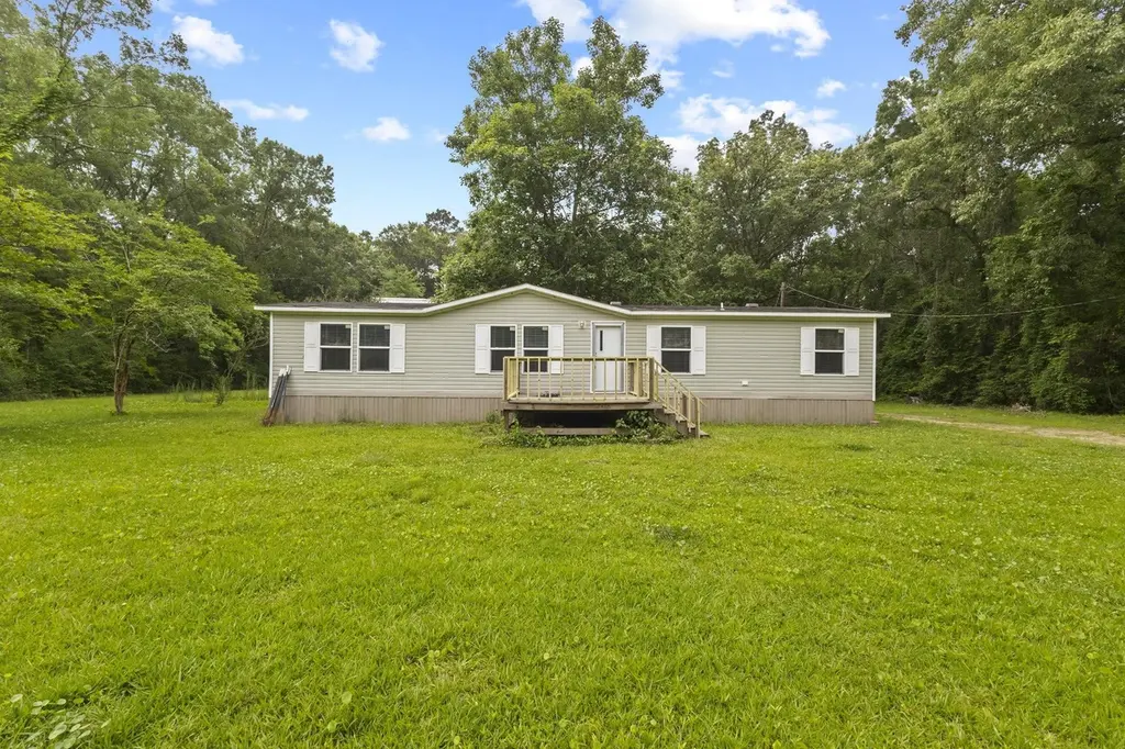 9435 Skeeter Rd