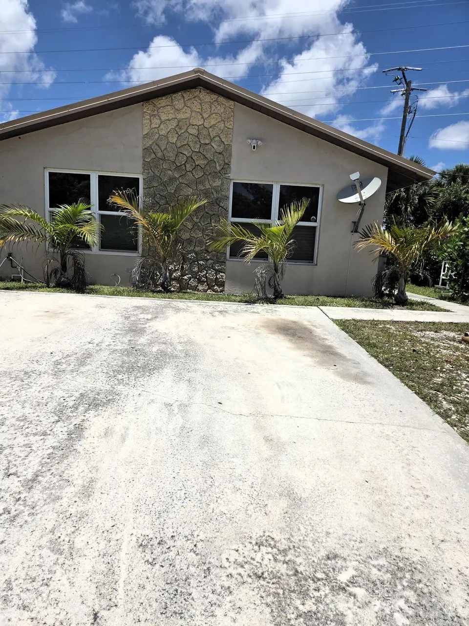 5965 Caribbean Blvd