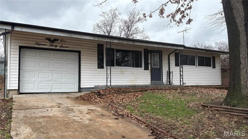 1537 Chesley Dr