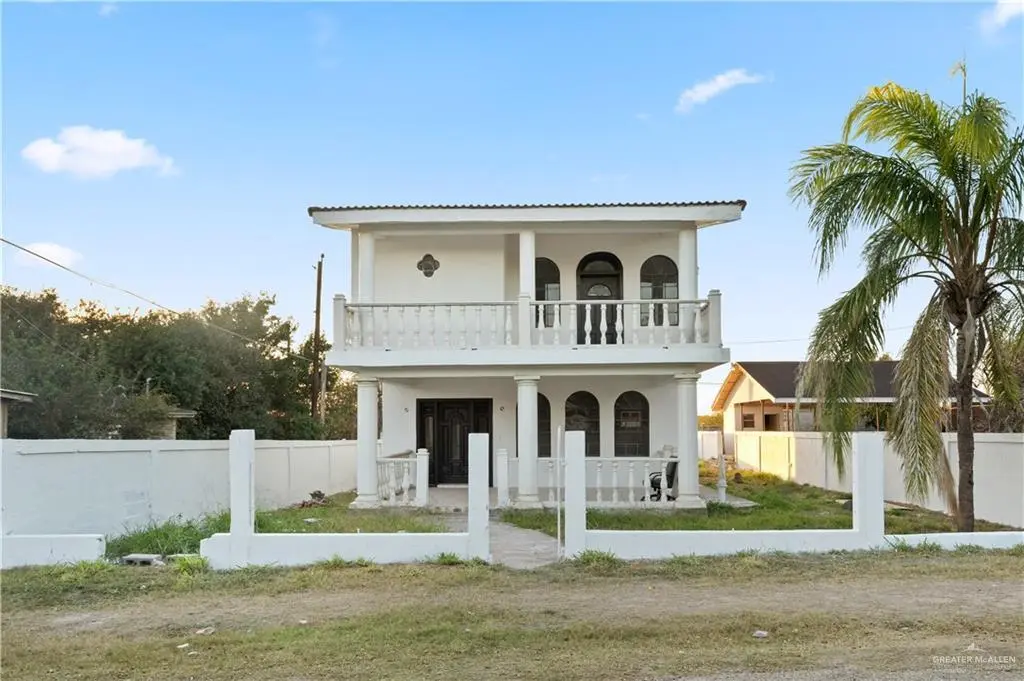 228 Alamo St
