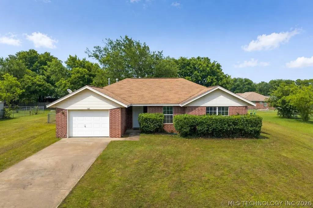 1108 Hailey SW