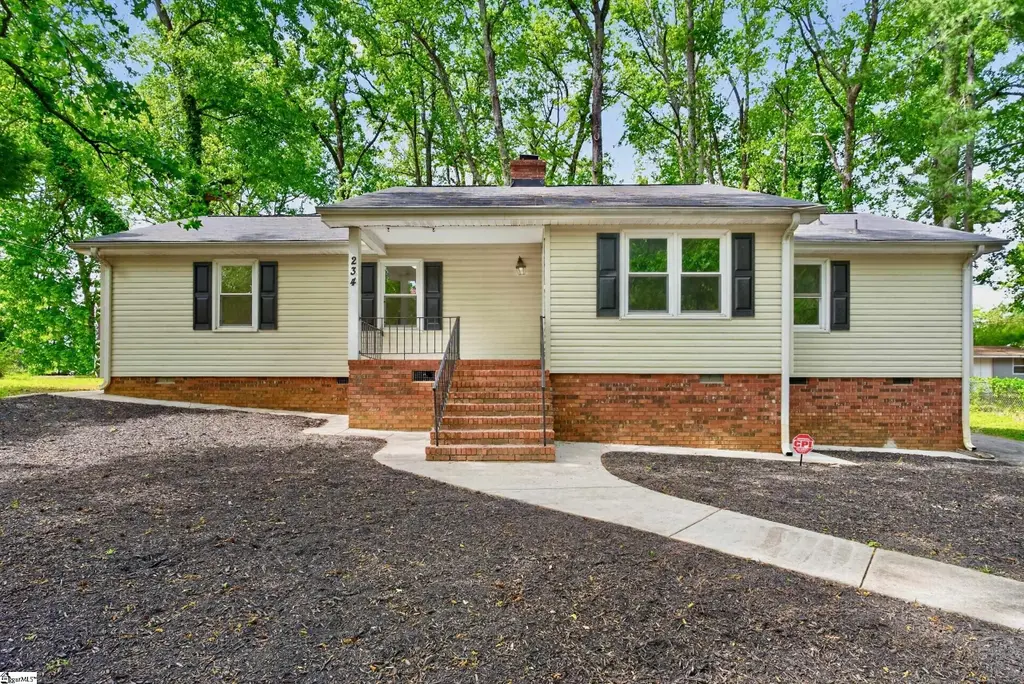 234 Greencreek Dr