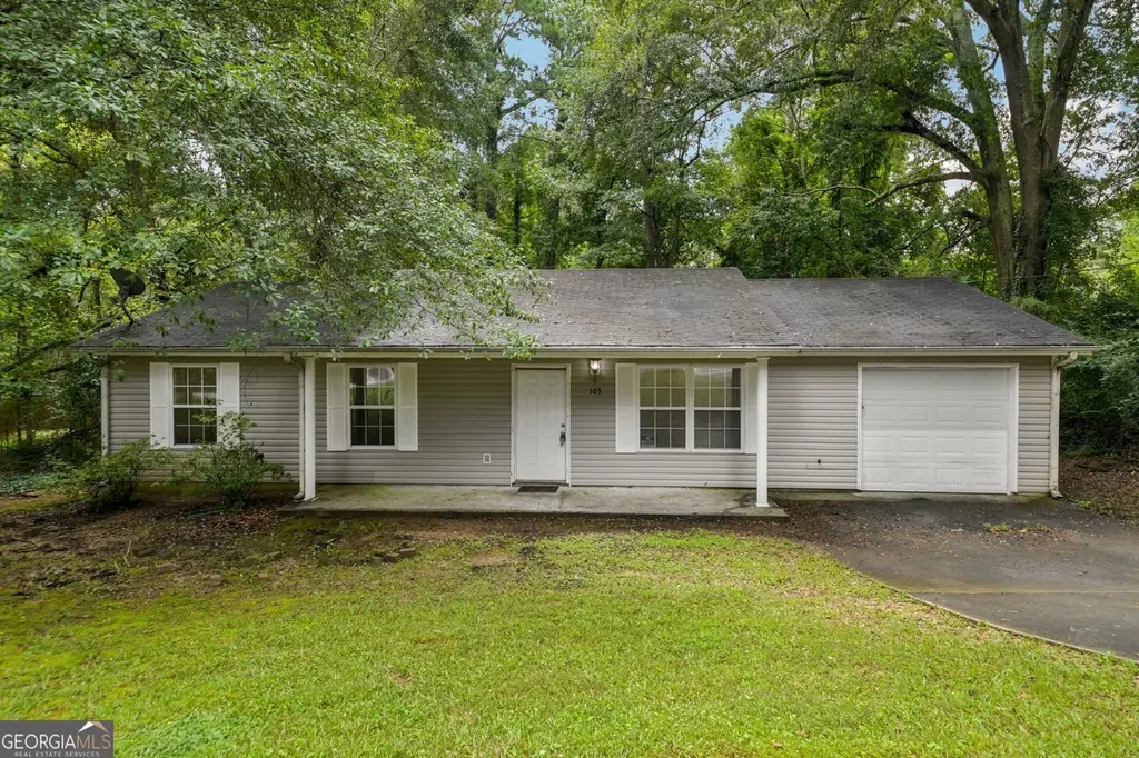 103 N Circle Dr