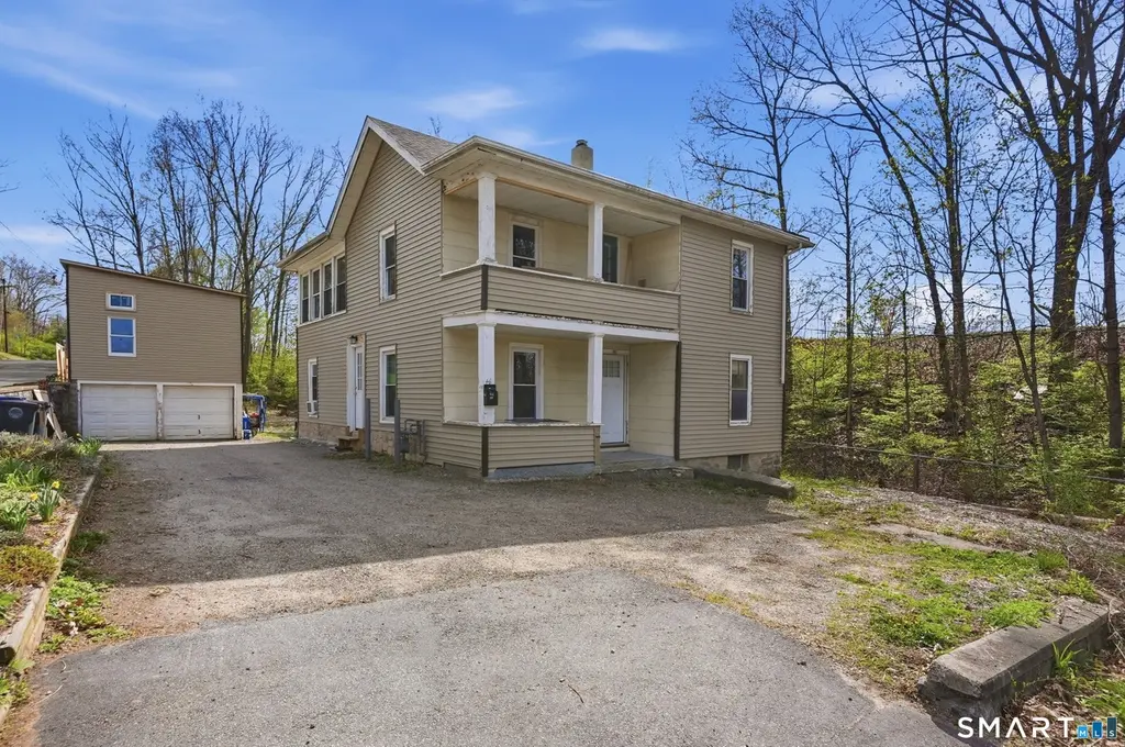 46 Pleasant St