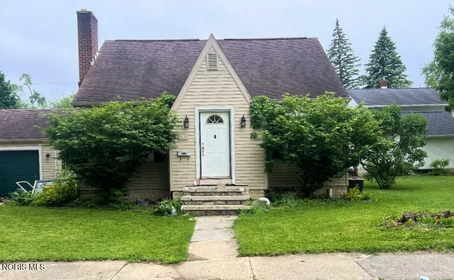 406 Snyder St
