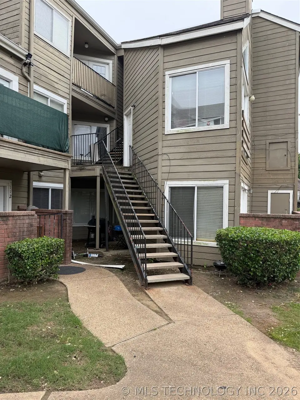 6639 S Victor Ave Unit G211