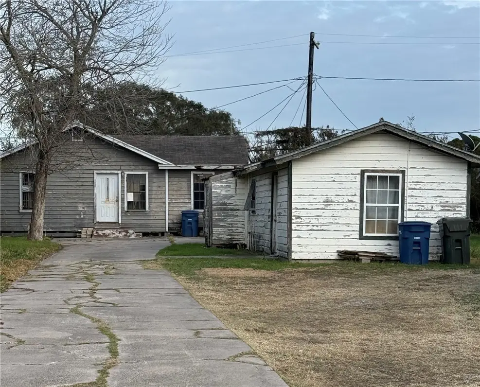 4508 Angela Dr