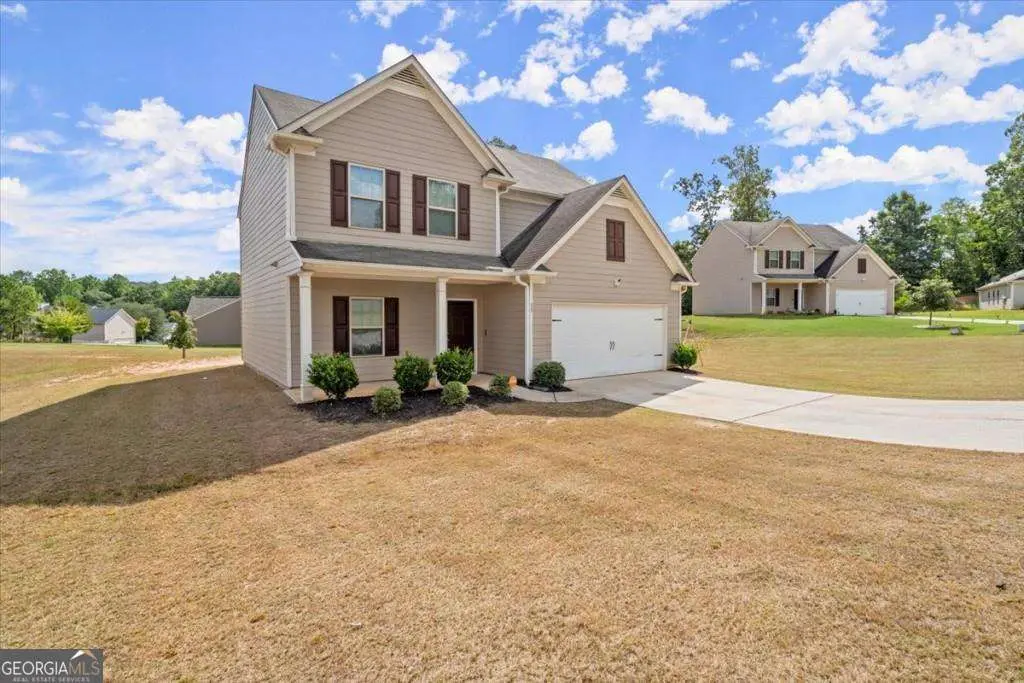 15 Lisa Ct