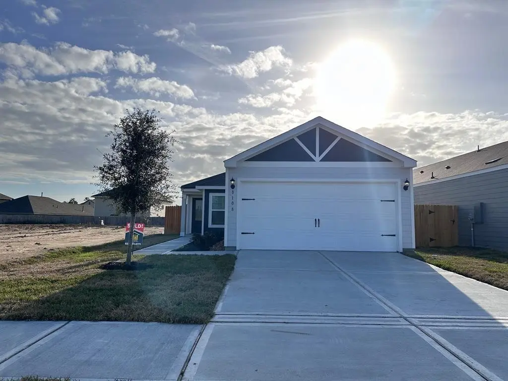 8108 Burnt Orchid Dr