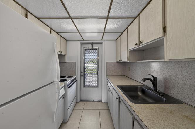 2551 W Golf Blvd #209