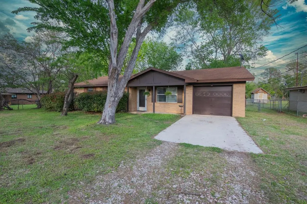 1020 Rosebud Dr