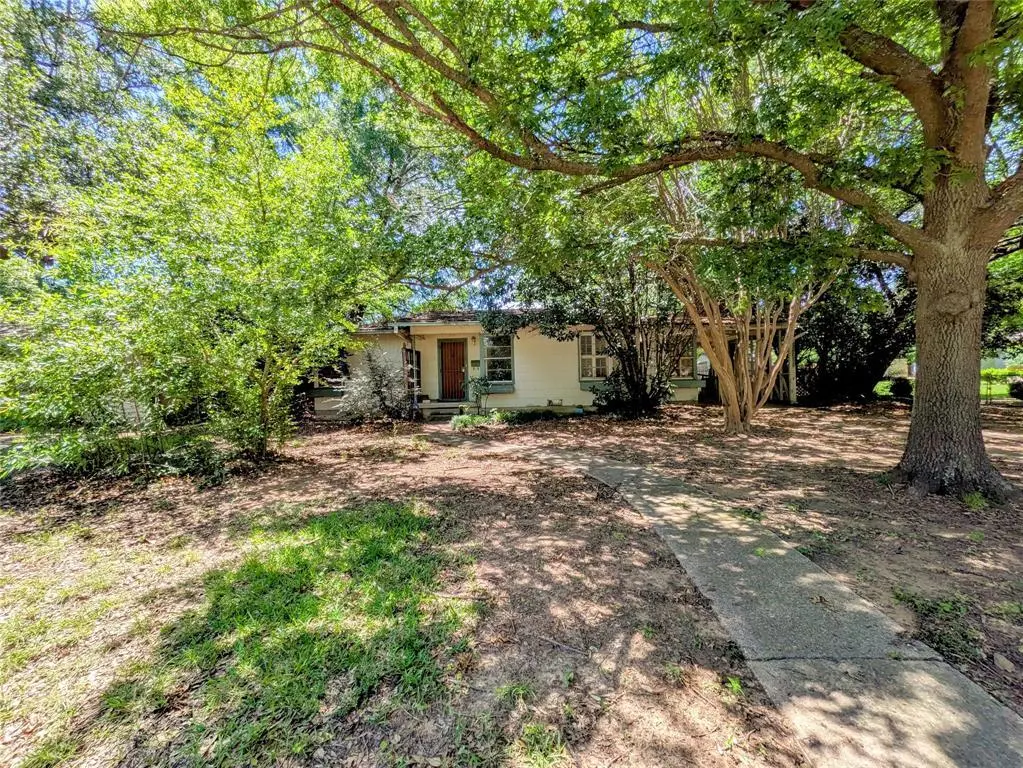 108 Varsity Cir