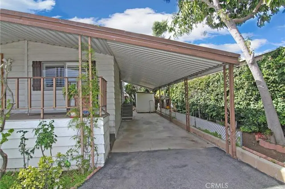13120 Bradley Ave
