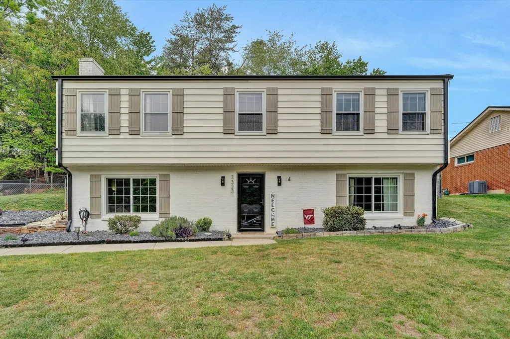 3323 Longhorn Rd