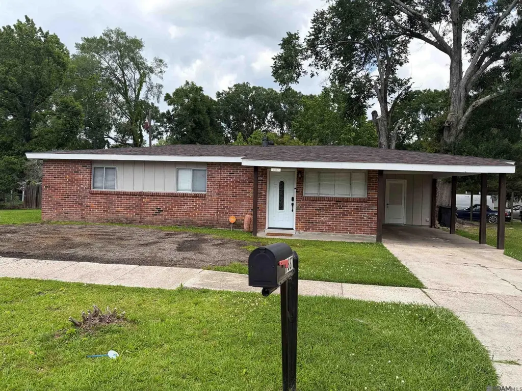 7687 Maribel Ct