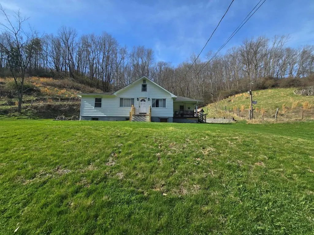 1533 Mundytown Rd