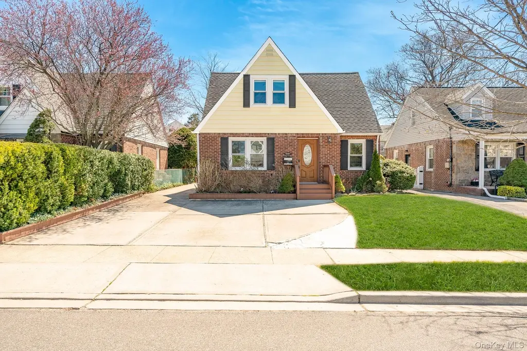 14 Milton Ct