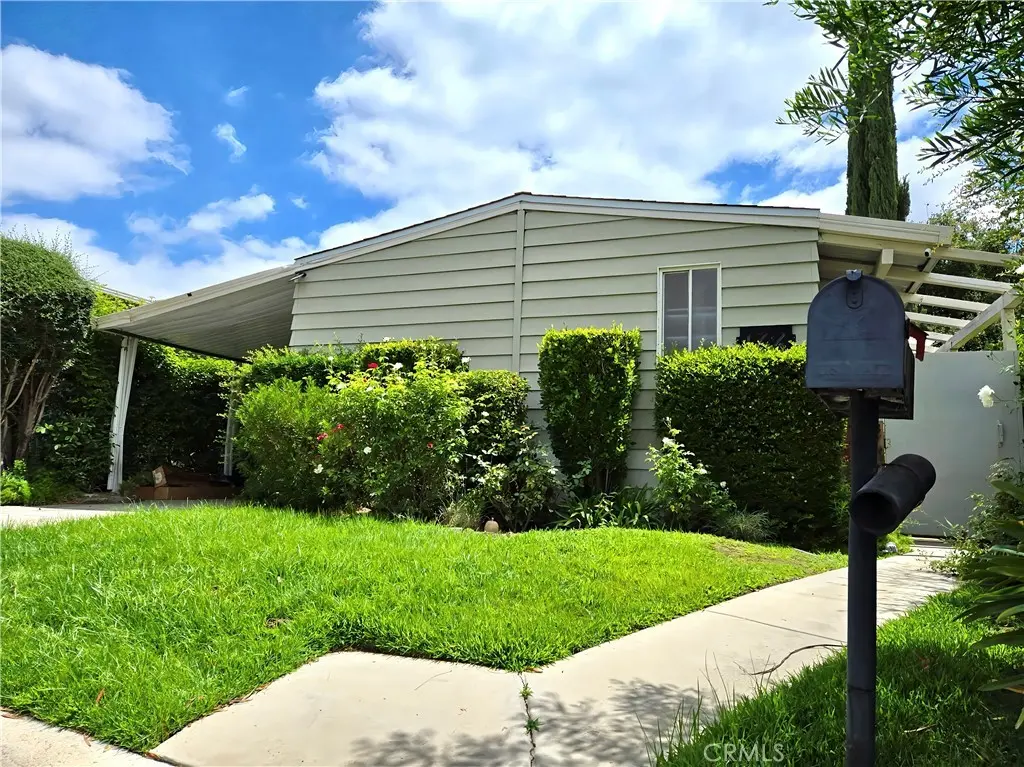23777 Mulholland Hwy SPC 172