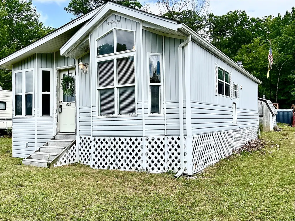 601 Sandbank Rd