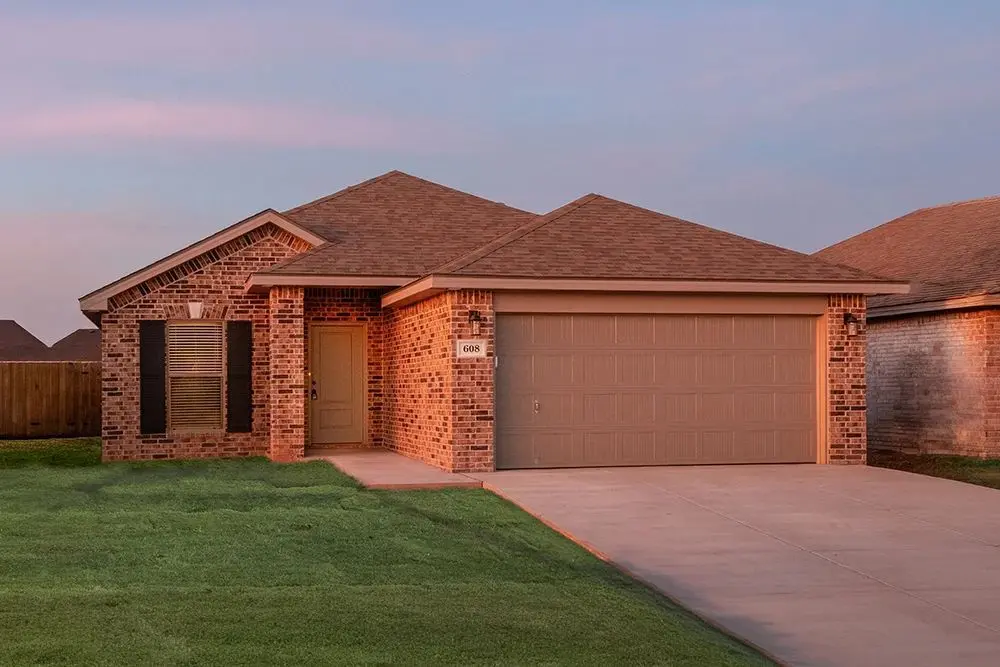 2013 Farmhouse Ave