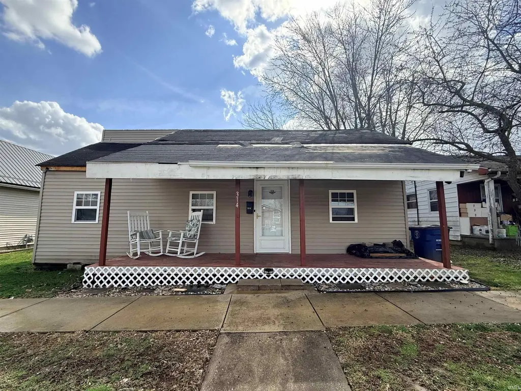 314 W Warren St