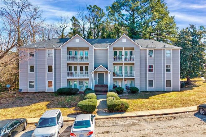 1310 Park Glen Dr #203