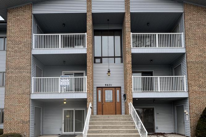 9621 Merrillville Rd #103