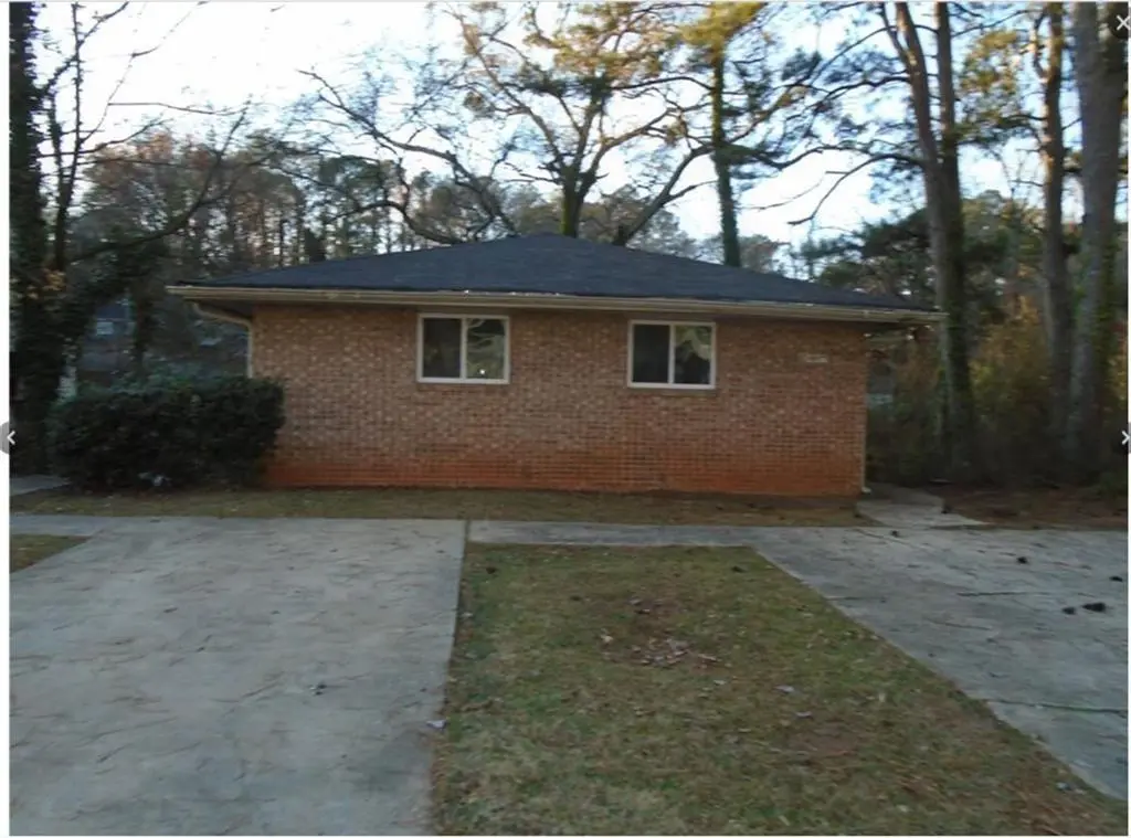 2907 Palm Dr