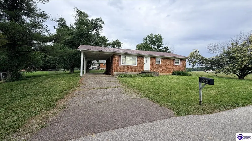 80 W Horseshoe Ave