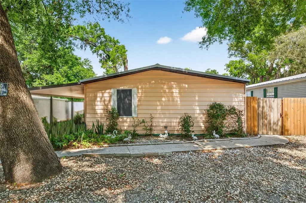 10510 Bay Hills Cir