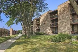 3635 N Tucker Pl #210