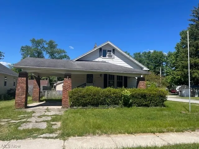 1148 Columbus Dr