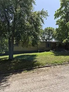 215 E Cherokee St