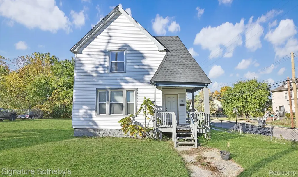 75 Mathews St